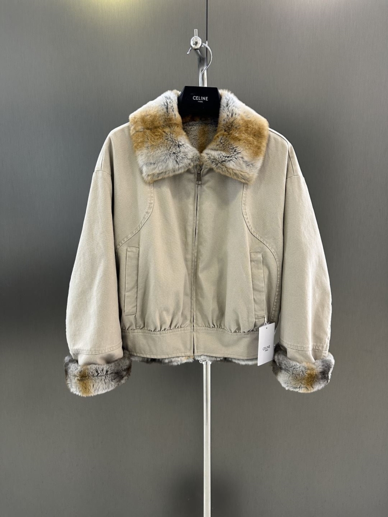 Ce1i*e outwears
